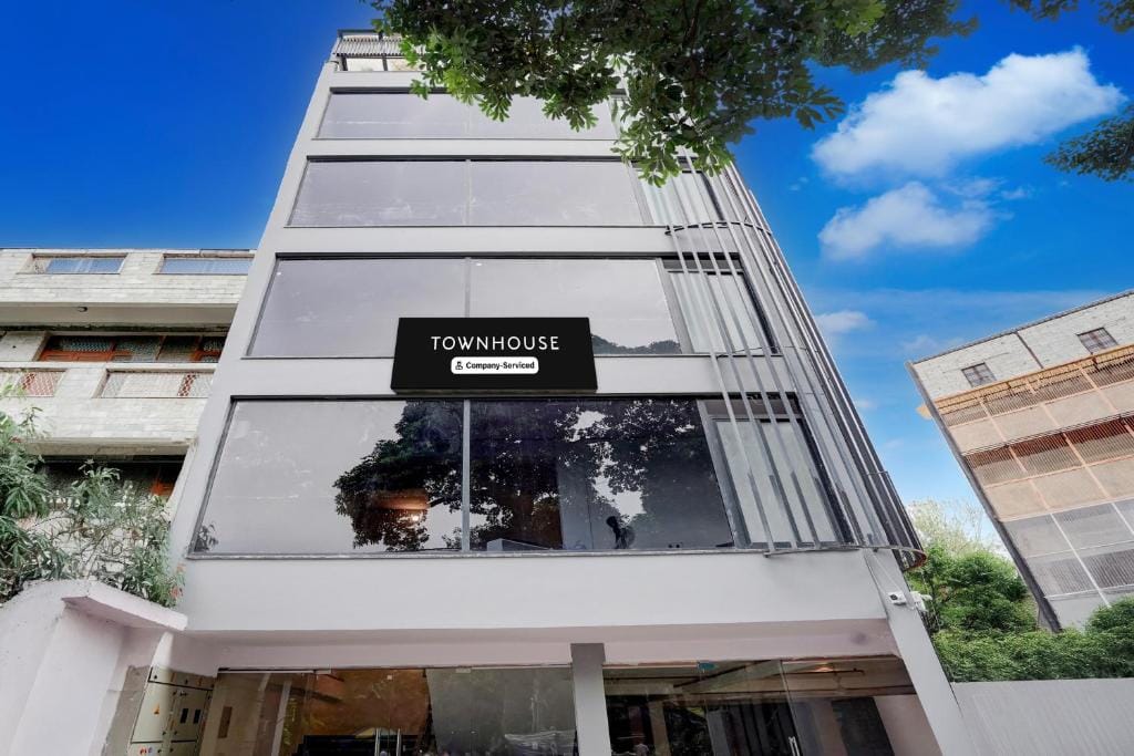 Townhouse-Preet-Vihar banner