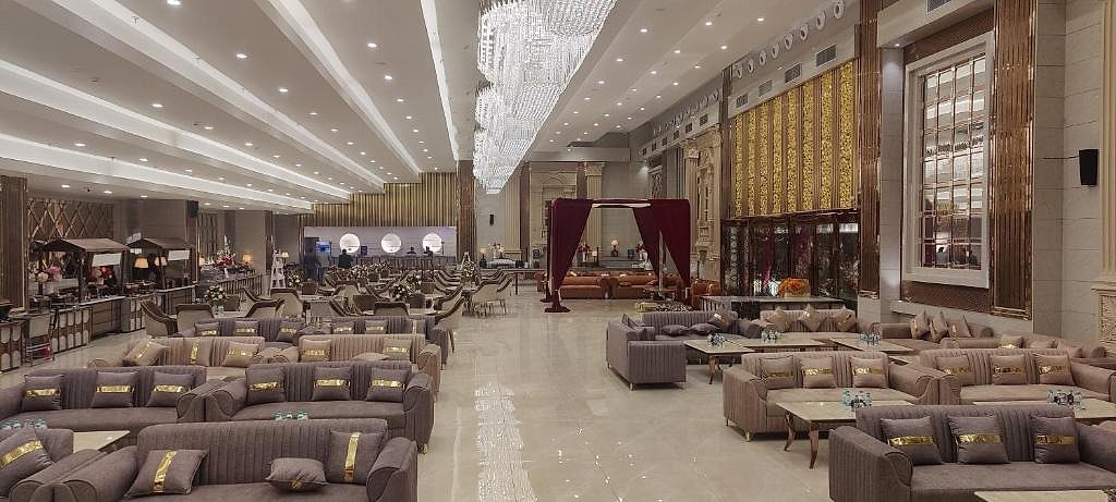 SK-Premium-Park-World-Square image 2