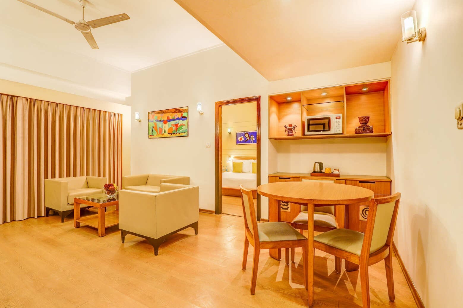 Lemon-Tree-Hotel-Kaushambi image