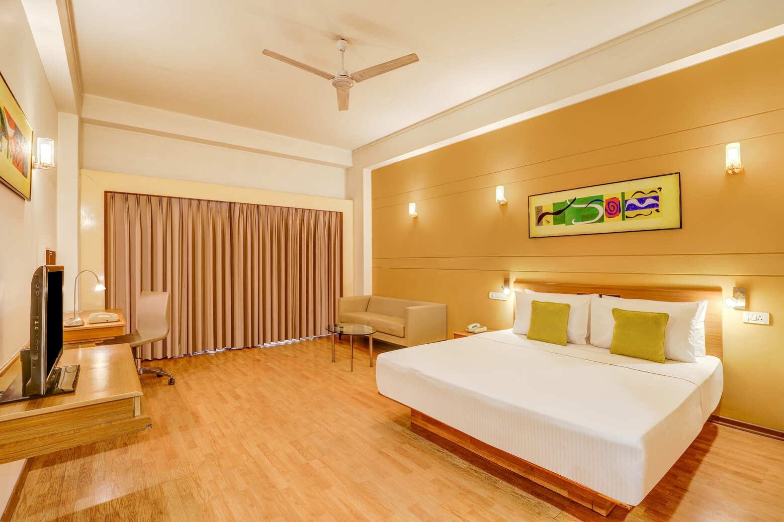 Lemon-Tree-Hotel-Kaushambi image