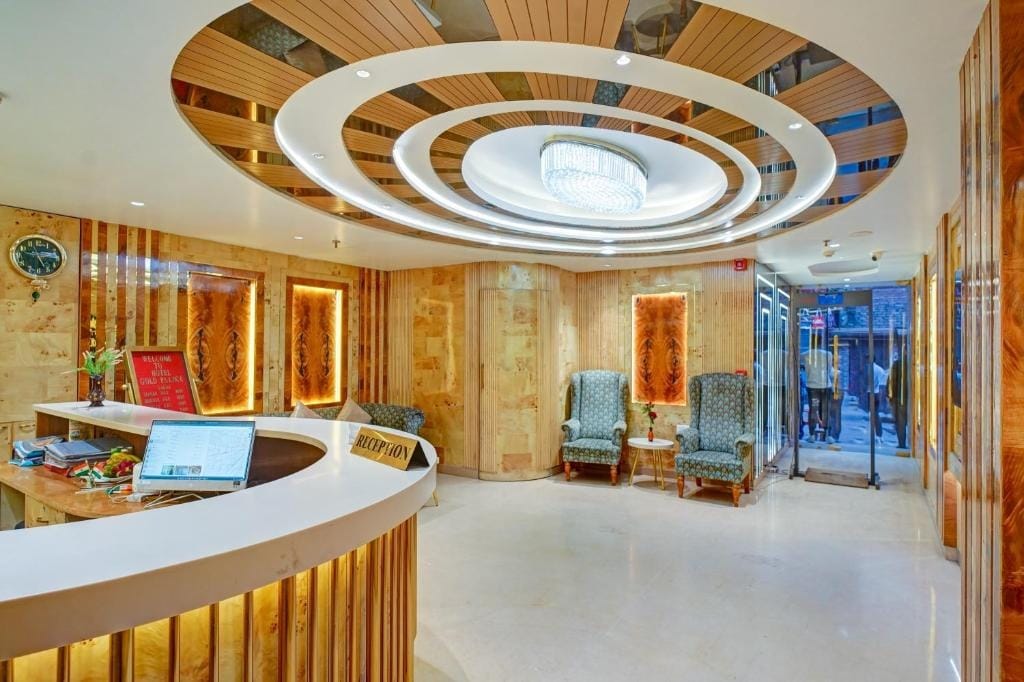 Hotel-Gold-palace image