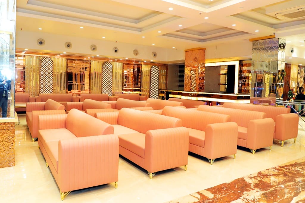 Wow-Palace-Banquet image